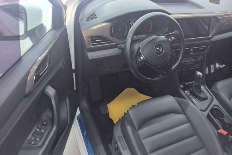 Used Volkswagen Tharu 2021 280TSI Two-Wheel-Drive Luxury Plus Edition Driver Seat