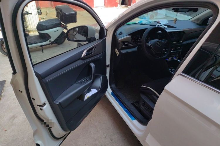 Used Volkswagen Tharu 2021 280TSI Two-Wheel-Drive Luxury Plus Edition Driver Seat