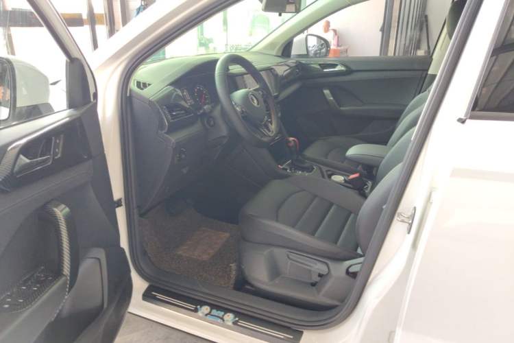 Used Volkswagen Tharu 2021 280TSI Two-Wheel Drive Comfort Edition Driver Seat