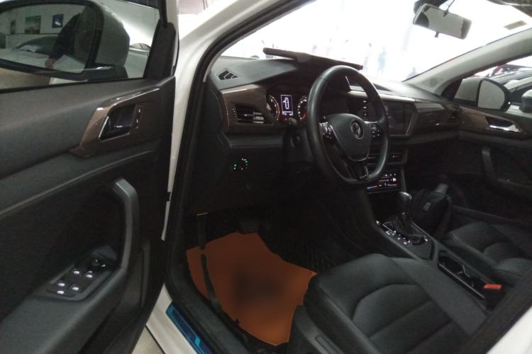 Used Volkswagen Tharu 2021 280TSI Two-Wheel-Drive Luxury Plus Edition Driver Seat