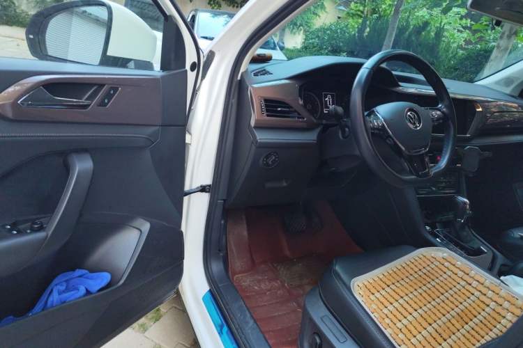 Used Volkswagen Tharu 2021 280TSI Two-Wheel-Drive Luxury Plus Edition Driver Seat