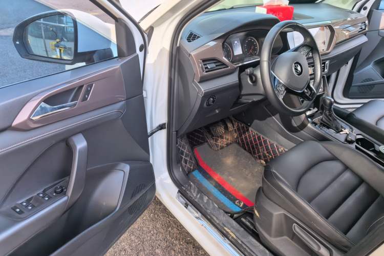 Used Volkswagen Tharu 2021 280TSI Two-Wheel Drive Comfort Edition Driver Seat