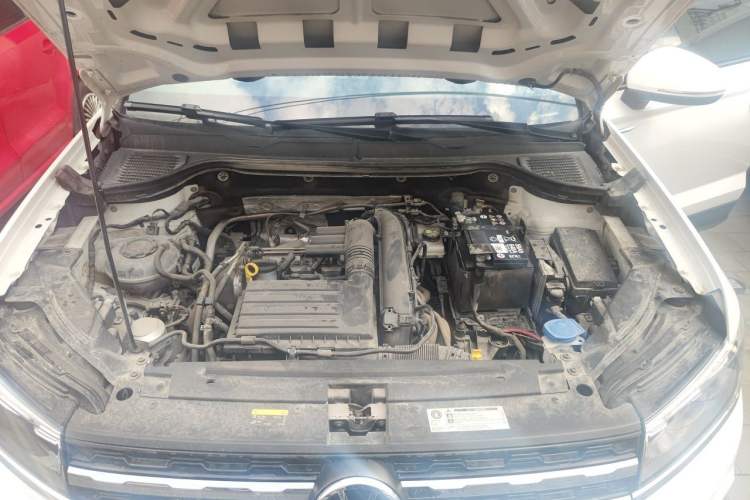 Used Volkswagen Tharu 2021 280TSI Two-Wheel Drive Trend Edition Engine Bay