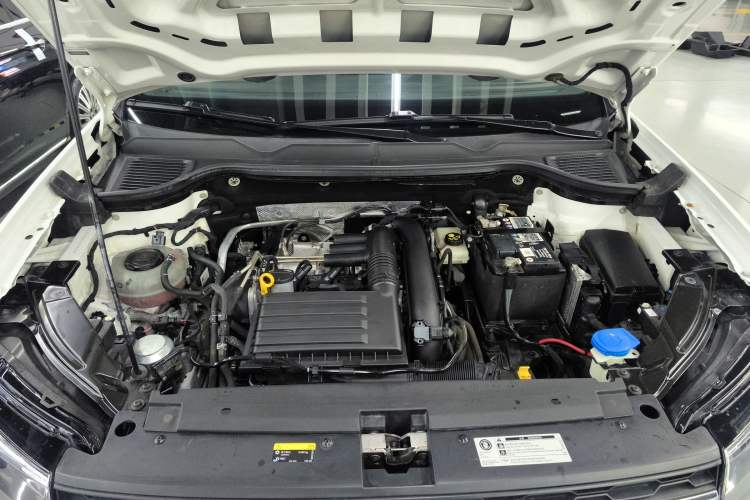 Used Volkswagen Tharu 2021 280TSI Two-Wheel Drive Comfort Edition Engine Bay