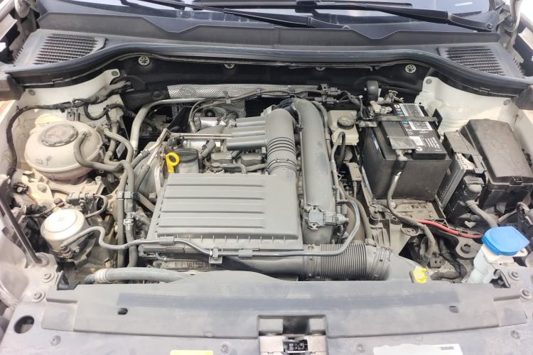 Used Volkswagen Tharu 2021 280TSI Two-Wheel-Drive Luxury Plus Edition Engine Bay