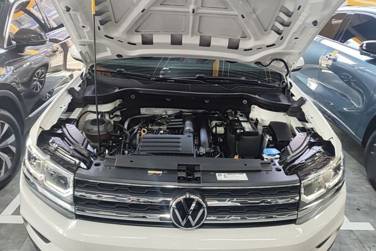 Used Volkswagen Tharu 2021 280TSI Two-Wheel-Drive Luxury Plus Edition Engine Bay