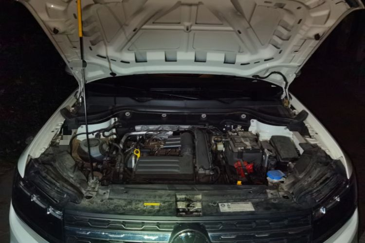 Used Volkswagen Tharu 2021 280TSI Two-Wheel Drive Trend Edition Engine Bay