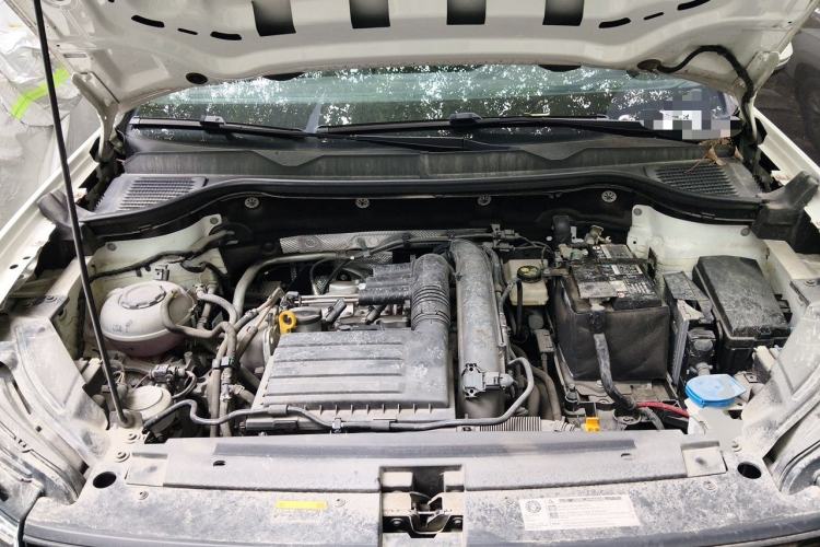 Used Volkswagen Tharu 2021 280TSI Two-Wheel Drive Trend Edition Engine Bay