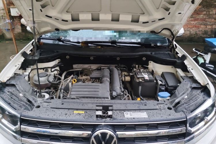 Used Volkswagen Tharu 2021 280TSI Two-Wheel-Drive Luxury Plus Edition Engine Bay
