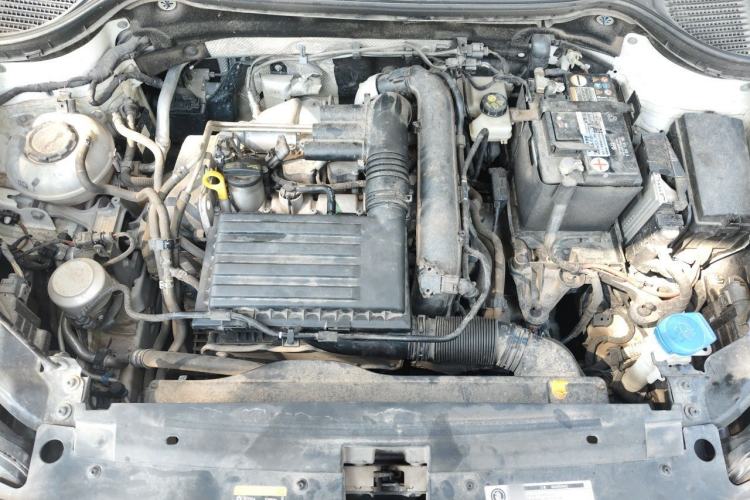 Used Volkswagen Tharu 2021 280TSI Two-Wheel-Drive Luxury Plus Edition Engine Bay