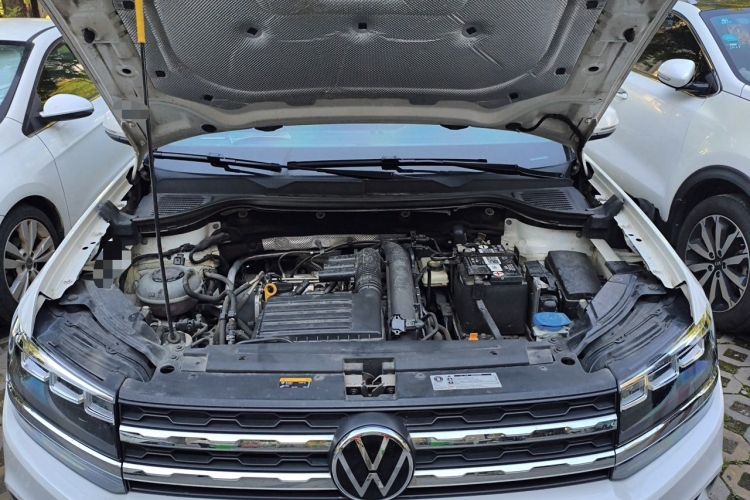 Used Volkswagen Tharu 2021 280TSI Two-Wheel Drive Trend Edition Engine Bay