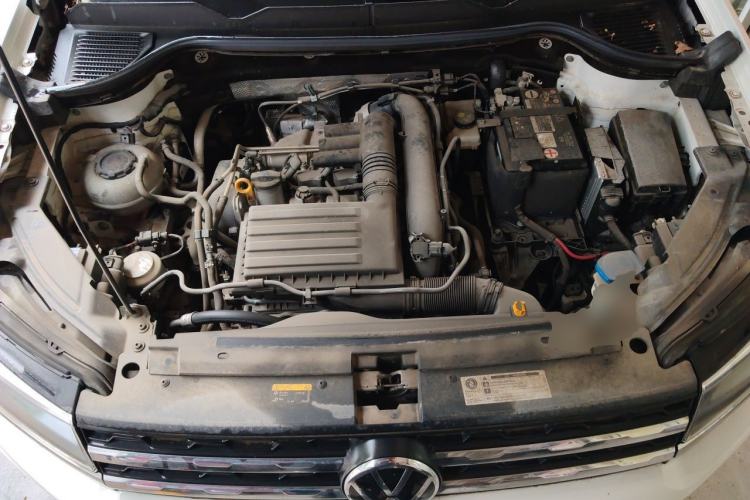 Used Volkswagen Tharu 2021 280TSI Two-Wheel Drive Trend Edition Engine Bay