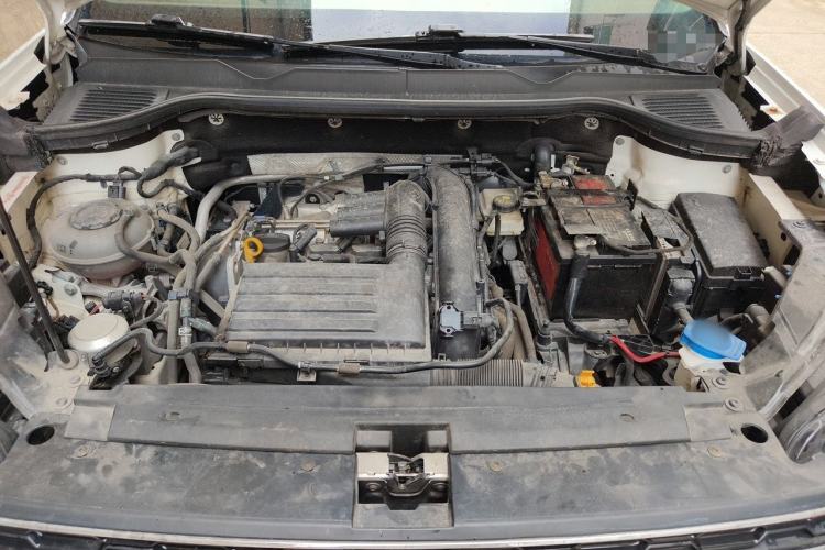 Used Volkswagen Tharu 2021 280TSI Two-Wheel-Drive Luxury Plus Edition Engine Bay