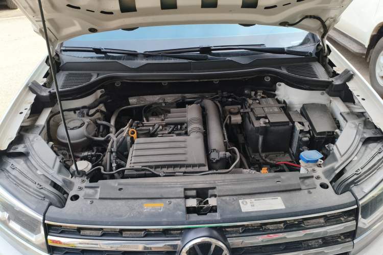 Used Volkswagen Tharu 2021 280TSI Two-Wheel-Drive Luxury Plus Edition Engine Bay