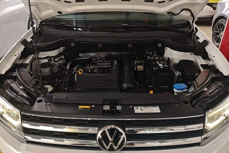 Used Volkswagen Tharu 2021 280TSI Two-Wheel Drive Comfort Edition Engine Bay