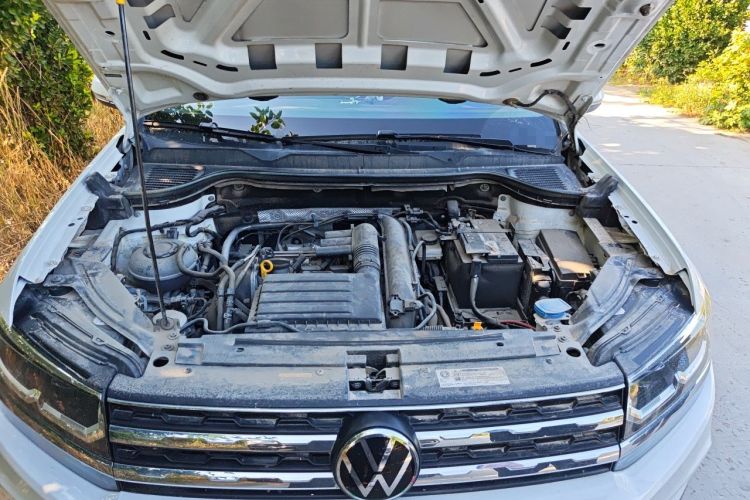 Used Volkswagen Tharu 2021 280TSI Two-Wheel-Drive Luxury Edition Engine Bay