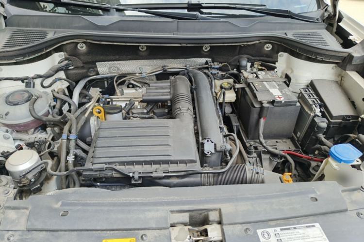 Used Volkswagen Tharu 2021 280TSI Two-Wheel-Drive Luxury Plus Edition Engine Bay