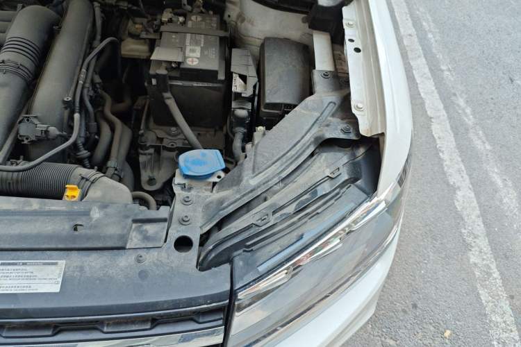 Used Volkswagen Tharu 2021 280TSI Two-Wheel Drive Comfort Edition Engine Bay Left