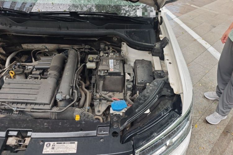 Used Volkswagen Tharu 2021 280TSI Two-Wheel-Drive Luxury Plus Edition Engine Bay Left