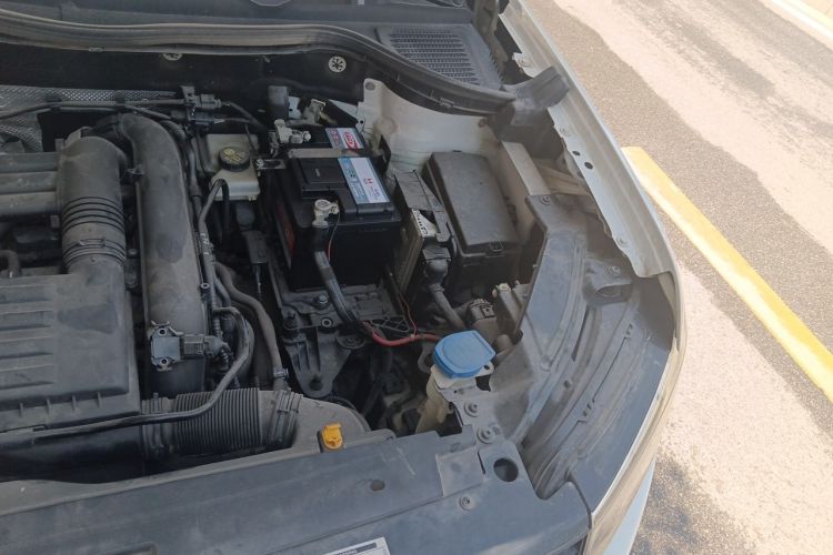 Used Volkswagen Tharu 2021 280TSI Two-Wheel Drive Trend Edition Engine Bay Left