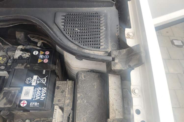 Used Volkswagen Tharu 2021 280TSI Two-Wheel Drive Trend Edition Engine Bay Left