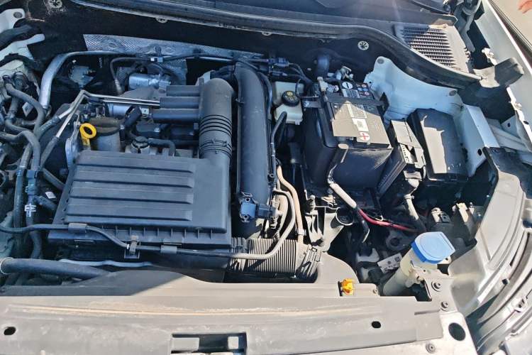 Used Volkswagen Tharu 2021 280TSI Two-Wheel-Drive Luxury Edition Engine Bay Left