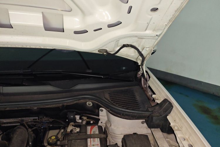 Used Volkswagen Tharu 2021 280TSI Two-Wheel-Drive Luxury Plus Edition Engine Bay Left