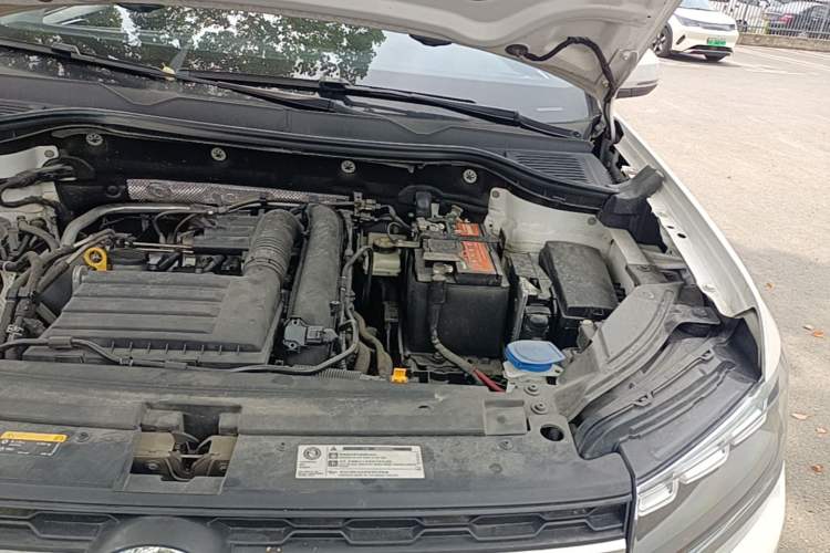 Used Volkswagen Tharu 2021 280TSI Two-Wheel Drive Comfort Edition Engine Bay Left