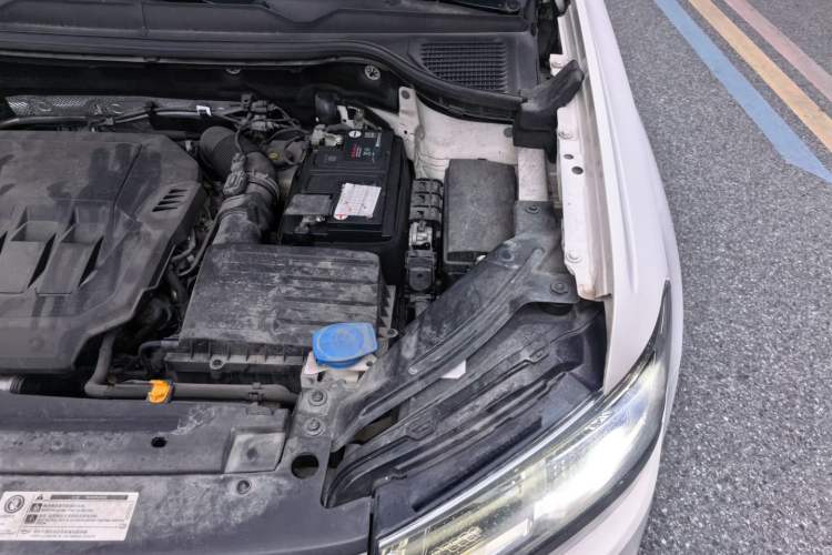 Used Volkswagen Tharu 2021 330TSI Four-Wheel Drive Luxury Edition Engine Bay Left