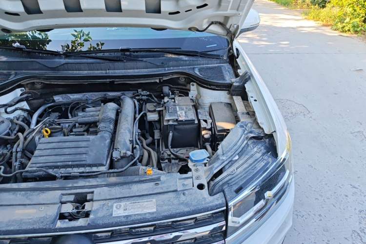 Used Volkswagen Tharu 2021 280TSI Two-Wheel-Drive Luxury Edition Engine Bay Left