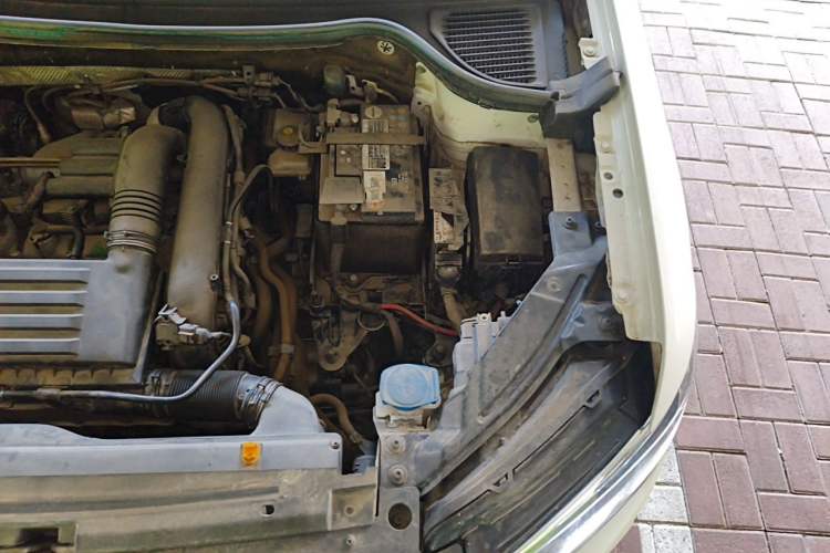 Used Volkswagen Tharu 2021 280TSI Two-Wheel Drive Comfort Edition Engine Bay Left