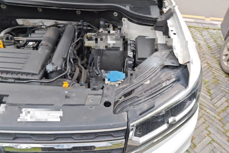 Used Volkswagen Tharu 2021 280TSI Two-Wheel-Drive Luxury Plus Edition Engine Bay Left