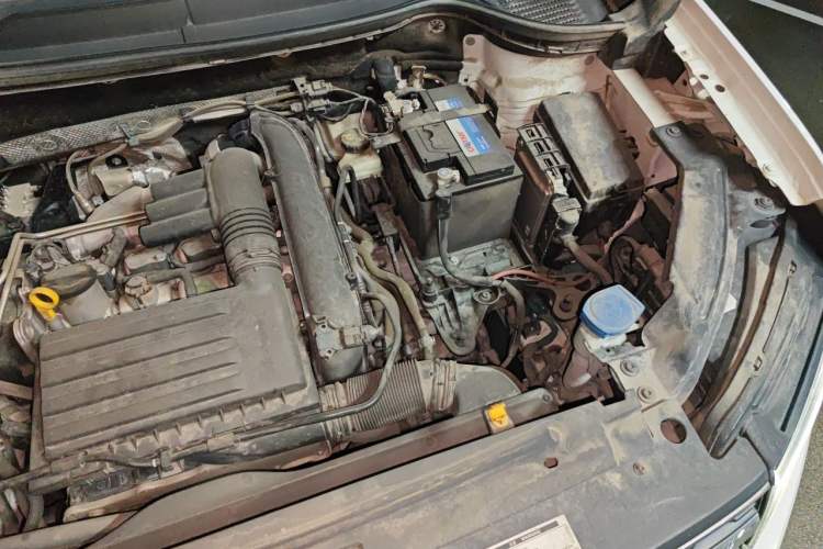 Used Volkswagen Tharu 2021 280TSI Two-Wheel-Drive Luxury Plus Edition Engine Bay Left