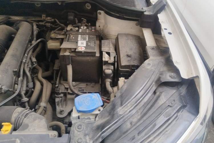Used Volkswagen Tharu 2021 280TSI Two-Wheel Drive Trend Edition Engine Bay Left