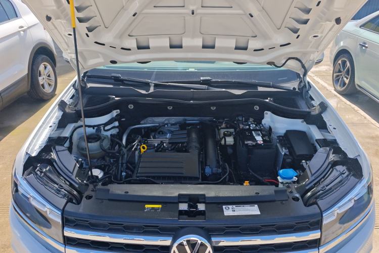 Used Volkswagen Tharu 2021 280TSI Two-Wheel Drive Trend Edition Engine Bay