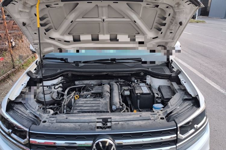 Used Volkswagen Tharu 2021 280TSI Two-Wheel-Drive Luxury Plus Edition Engine Bay