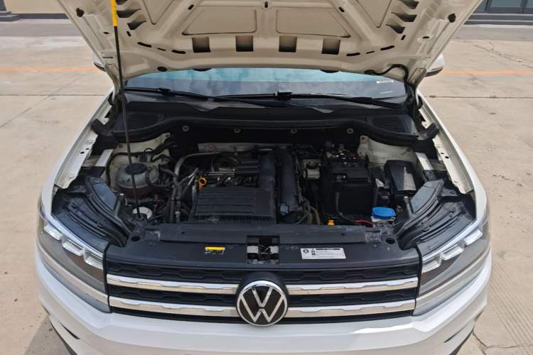 Used Volkswagen Tharu 2021 280TSI Two-Wheel Drive Comfort Edition Engine Bay