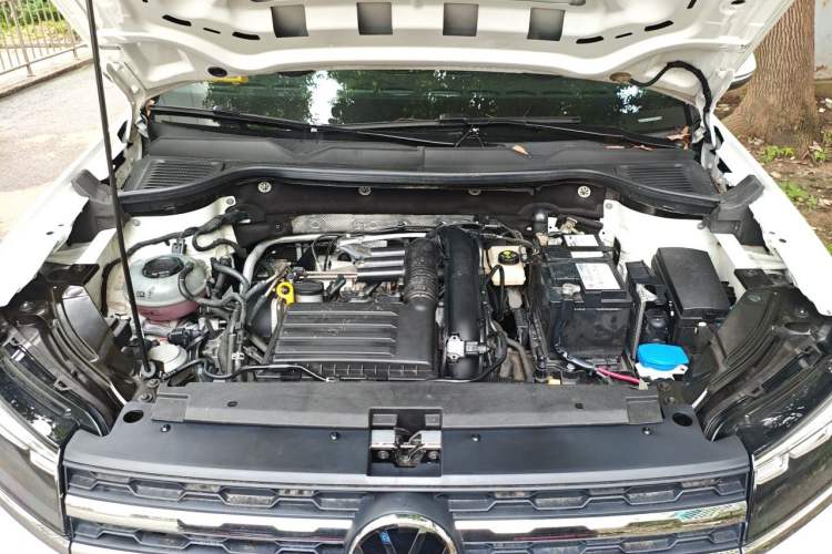 Used Volkswagen Tharu 2021 280TSI Two-Wheel Drive Comfort Edition Engine Bay