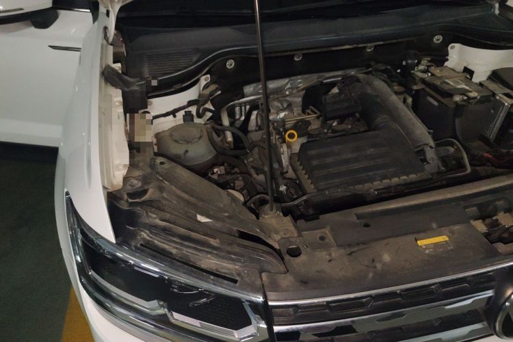 Used Volkswagen Tharu 2021 280TSI Two-Wheel-Drive Luxury Plus Edition Engine Bay Right