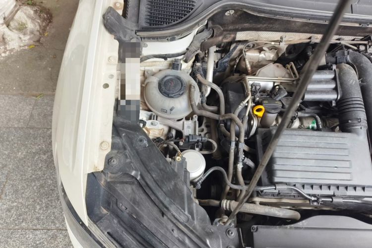 Used Volkswagen Tharu 2021 280TSI Two-Wheel Drive Comfort Edition Engine Bay Right