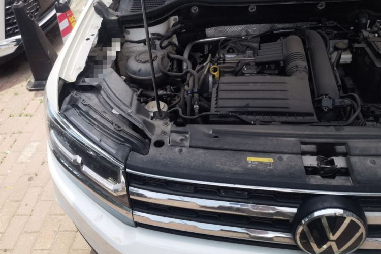 Used Volkswagen Tharu 2021 280TSI Two-Wheel-Drive Luxury Plus Edition Engine Bay Right
