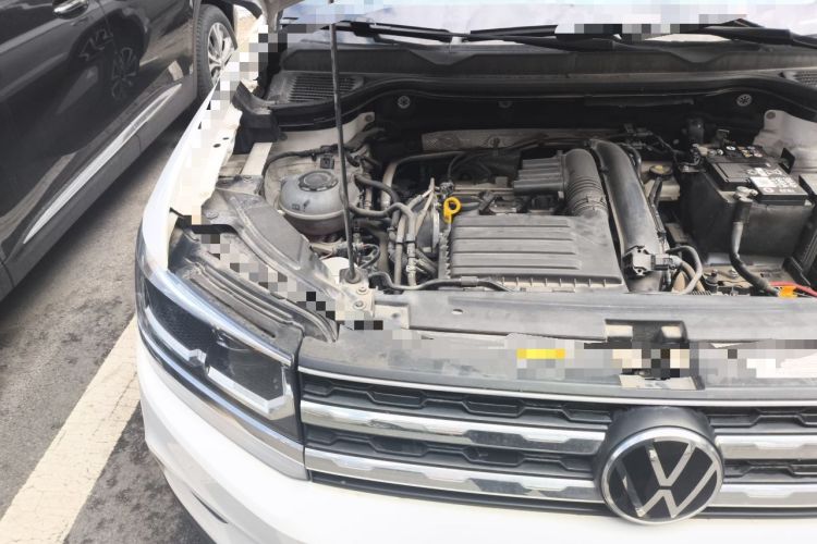 Used Volkswagen Tharu 2021 280TSI Two-Wheel-Drive Luxury Plus Edition Engine Bay Right