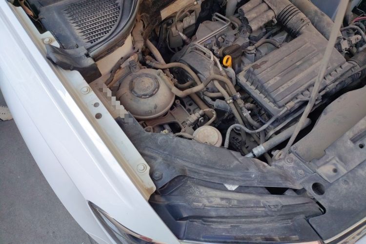 Used Volkswagen Tharu 2021 280TSI Two-Wheel-Drive Luxury Plus Edition Engine Bay Right