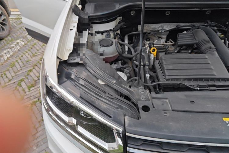Used Volkswagen Tharu 2021 280TSI Two-Wheel-Drive Luxury Plus Edition Engine Bay Right