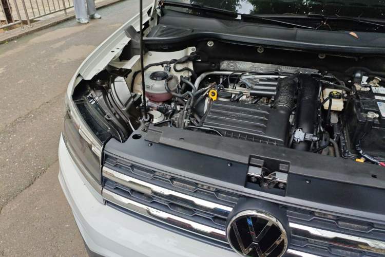 Used Volkswagen Tharu 2021 280TSI Two-Wheel Drive Comfort Edition Engine Bay Right