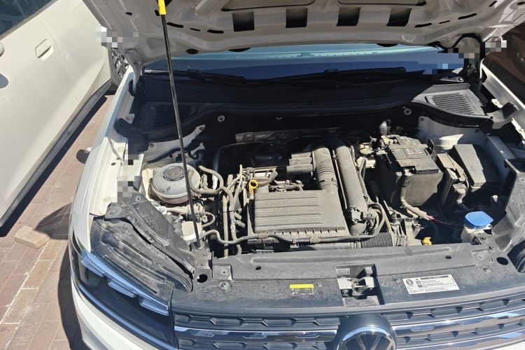 Used Volkswagen Tharu 2021 280TSI Two-Wheel Drive Trend Edition Engine Bay Right