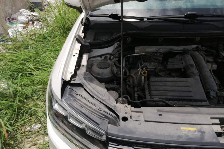 Used Volkswagen Tharu 2021 280TSI Two-Wheel Drive Comfort Edition Engine Bay Right