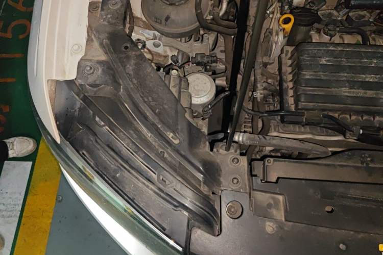 Used Volkswagen Tharu 2021 280TSI Two-Wheel Drive Comfort Edition Engine Bay Right