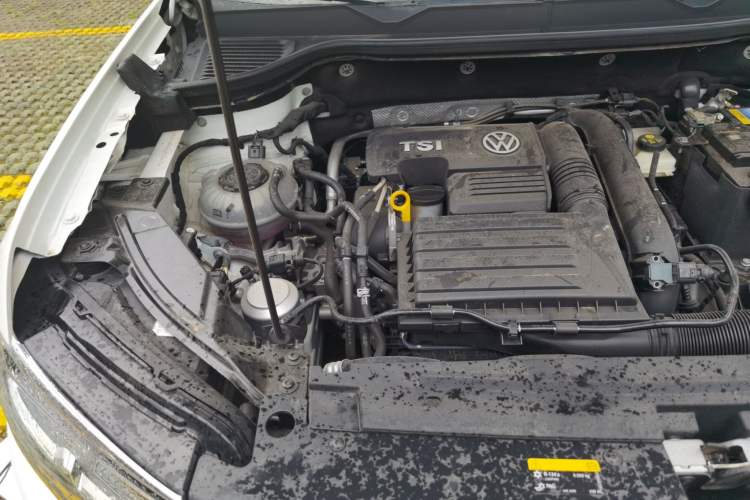 Used Volkswagen Tharu 2021 280TSI Two-Wheel-Drive Luxury Edition Engine Bay Right