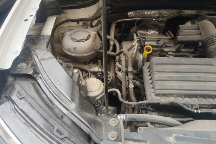 Used Volkswagen Tharu 2021 280TSI Two-Wheel Drive Trend Edition Engine Bay Right
